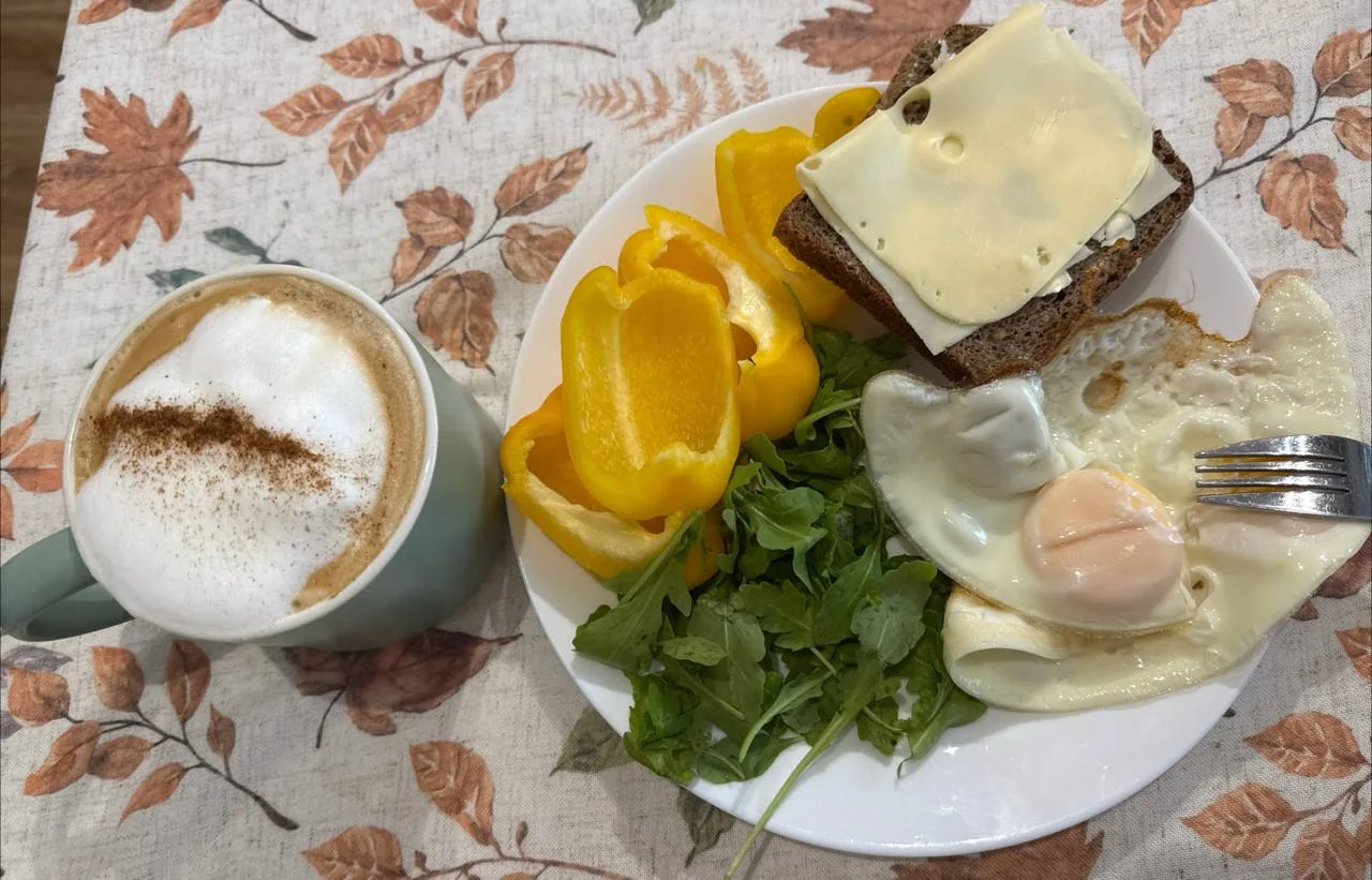 Zdjęcie ilustracyjne powiązane z tematem osoby z rosnącym BMI i rozważaniem wsparcia medycznego